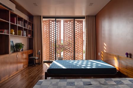 CUBE (Creative Usage of Bricks & Earth)